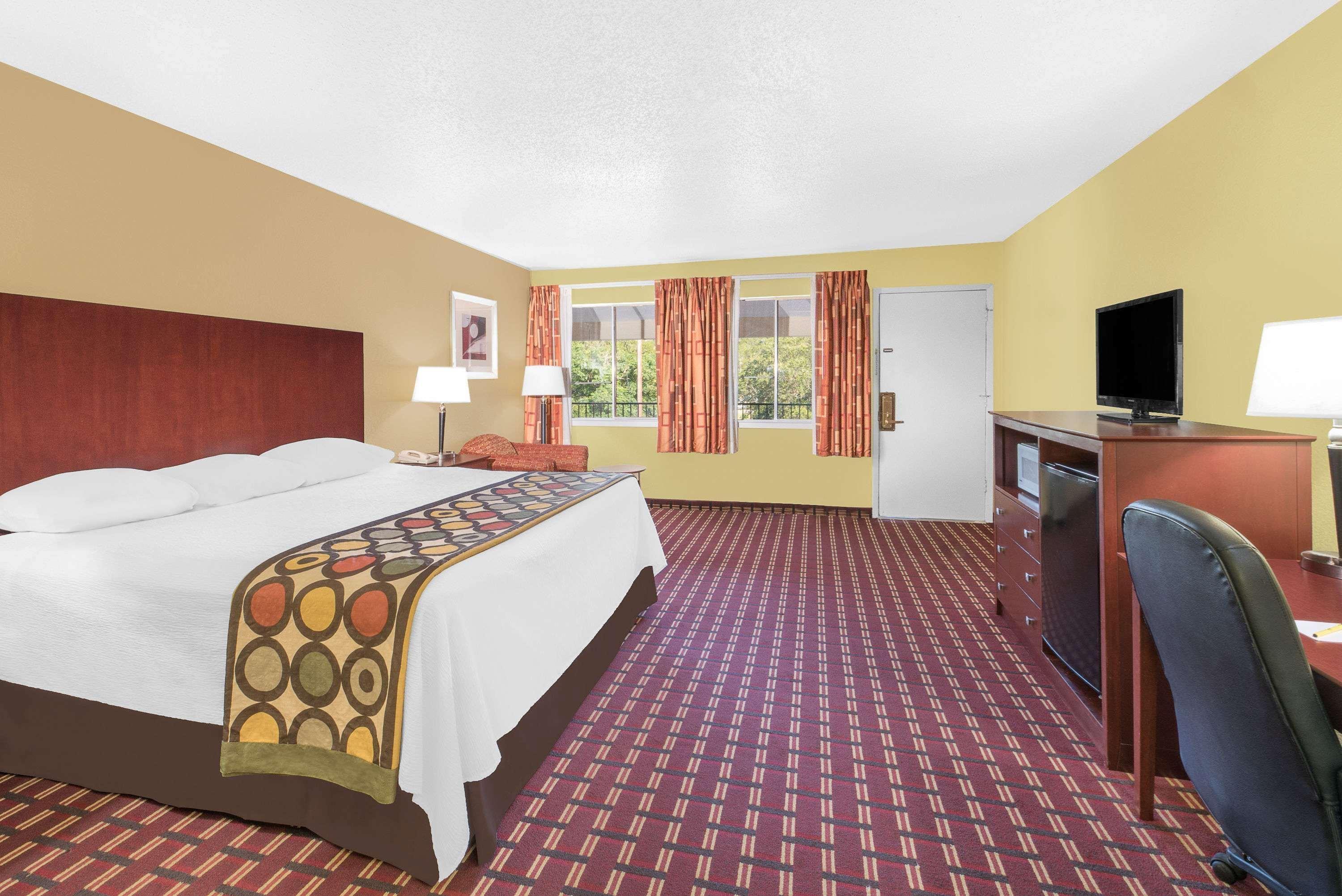 Super 8 By Wyndham Kerrville Tx מראה חיצוני תמונה